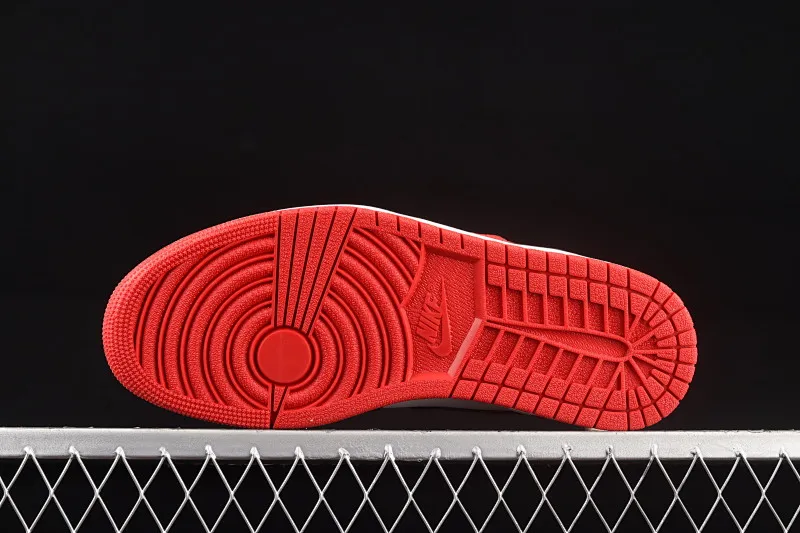 All categories Air Jordan Jordan series basketball shoes Air Jordan 1 High Travis Scott x Air Jordan 1 High OG AJ1 Joe 1 Lightning Overhook DH3227-600